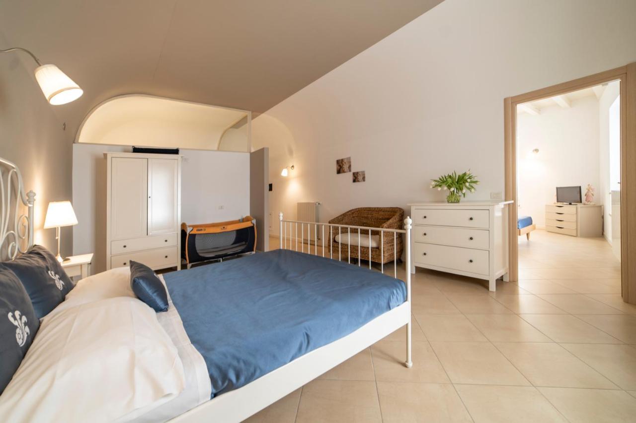 Albergo Diffuso Vulcano Village Castro  Exteriör bild