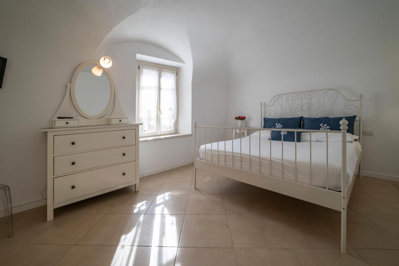 Albergo Diffuso Vulcano Village Castro  Exteriör bild