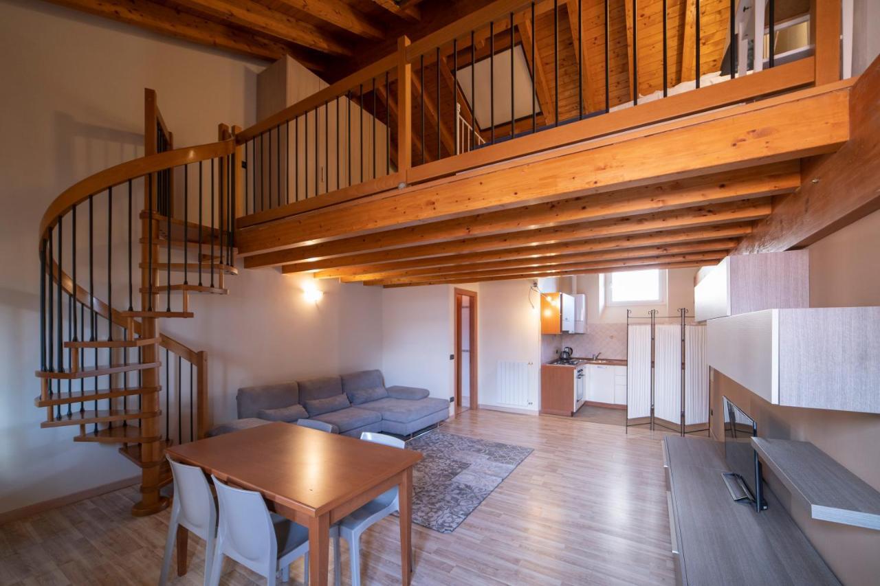 Albergo Diffuso Vulcano Village Castro  Exteriör bild