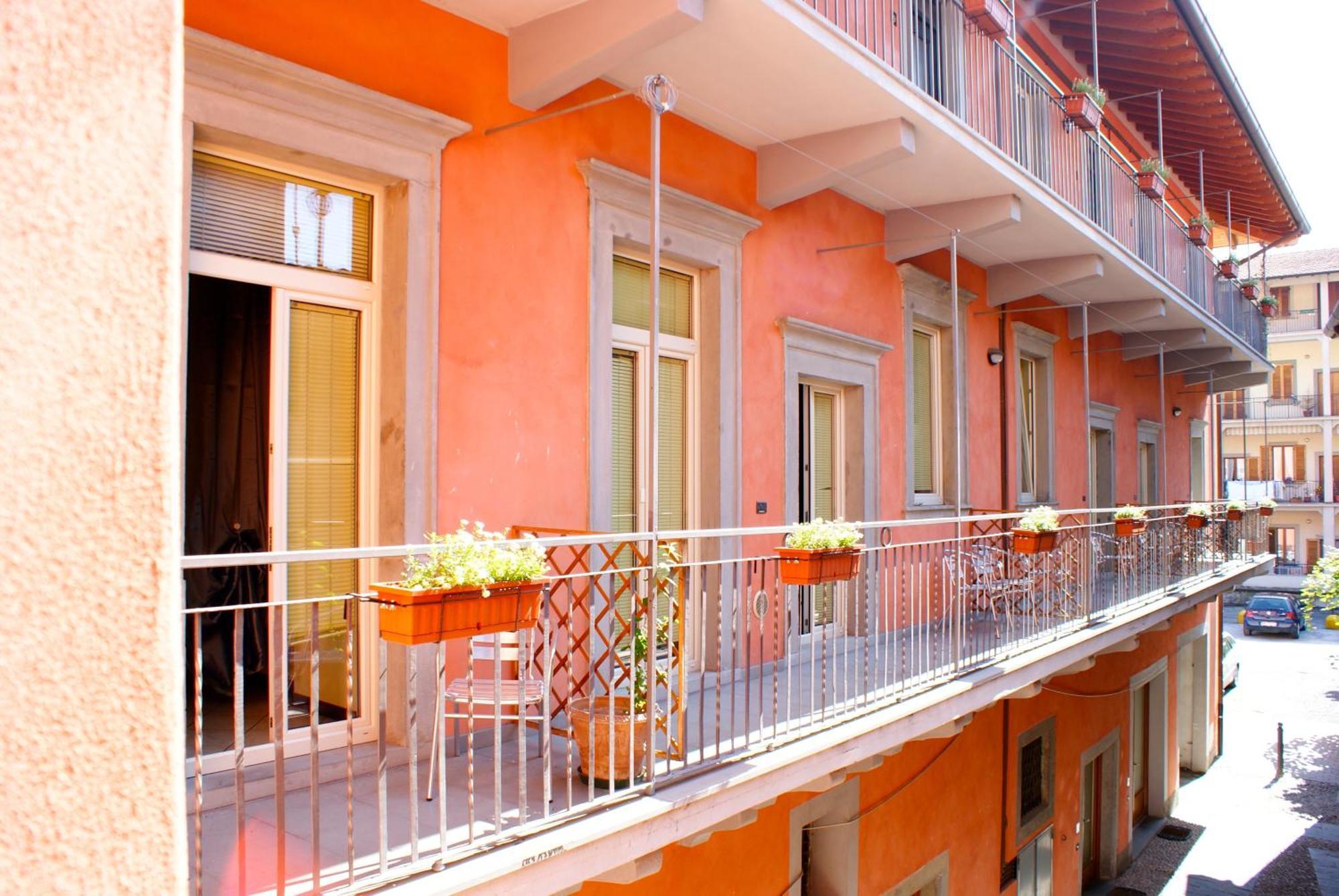 Albergo Diffuso Vulcano Village Castro  Exteriör bild