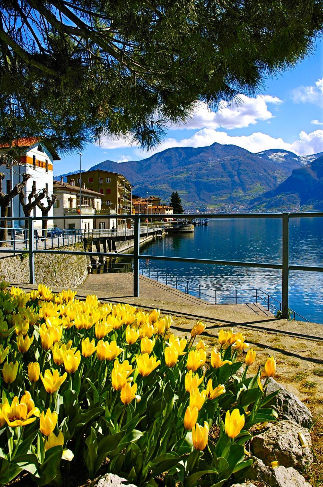 Albergo Diffuso Vulcano Village Castro  Exteriör bild
