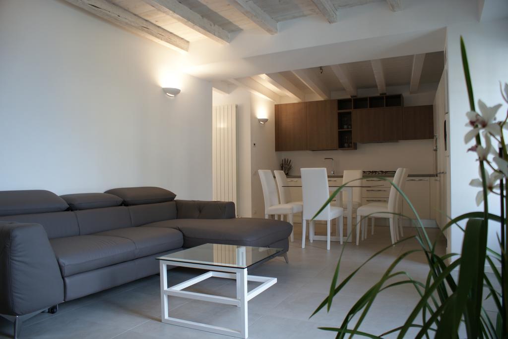 Albergo Diffuso Vulcano Village Castro  Exteriör bild